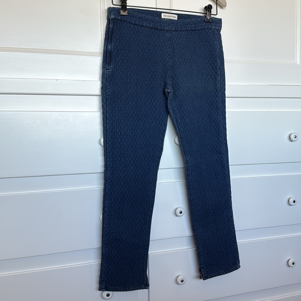 Stylish Blue Textured Pants